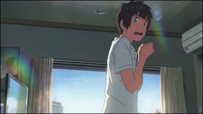 Qu'a fait Mitsuha quand il était dans le corps de Taki ?