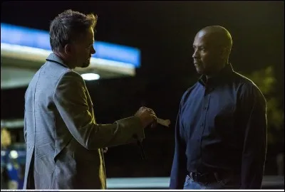 Quel est le nom de cet homme (à gauche ) ?