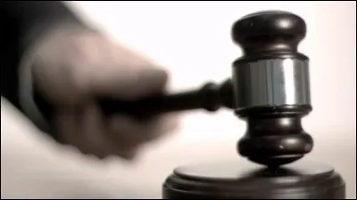 Quand tu critiques tes anciens amis...