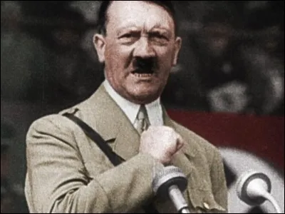 Quel est le nom du livre écrit par Hitler en prison ?