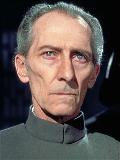 De quel système le commandant Moff Tarkin et sa famille viennent-ils ?