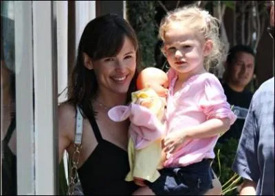 Le papa de Violet est ...