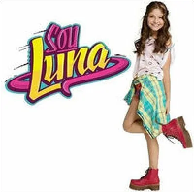 Qui est l'artiste préféré(e) de Karol Sevilla (Luna) ?