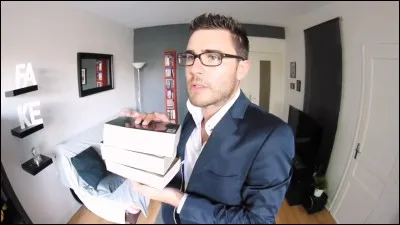 "Les boss" - Selon Cyprien, qu'est-ce qu'être stagiaire ?