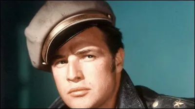 Dans quel film Marlon Brando a-t-il rendu célèbre une plaquette de beurre ?