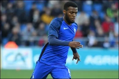 Quel est le poste de Thomas Lemar sur le terrain ?