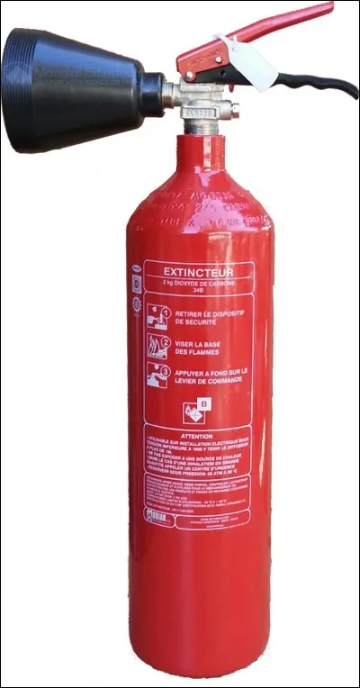 Coche les bons types d'extincteurs.