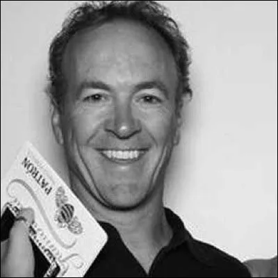 Comment s'appelle le père des frères Lynch?