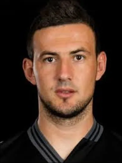 Qui est le gardien titulaire de l'AS Monaco ?