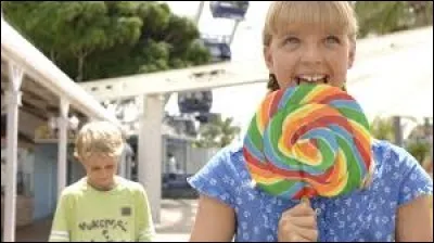 Comment s'appelle la sur de Cléo ?