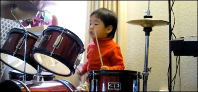 Comment s'appelle cet enfant, héros de "La Guerre des Boutons", qui déclara : Si j'aurais su j'aurais pas v'nu" .