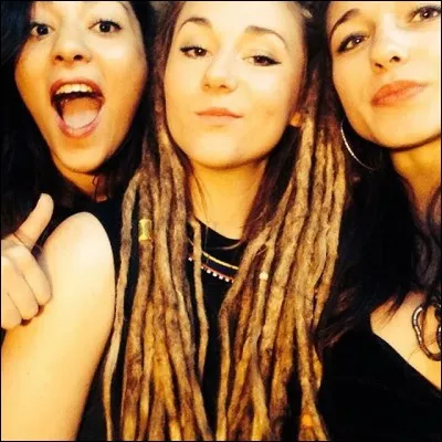 Avec qui les filles aimeraient-elles faire un feat ?