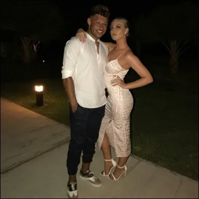 Avec qui est-elle en couple en ce moment ?