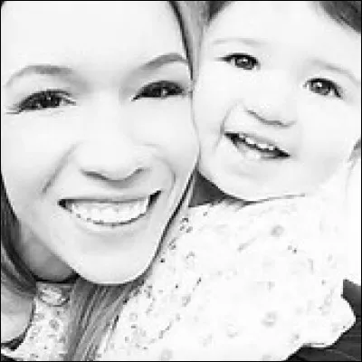 Qui est cette youtubeuse ?