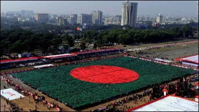 B comme Bangladesh. Quelle est la densité de population de ce pays de 160 millions d'habitants ?