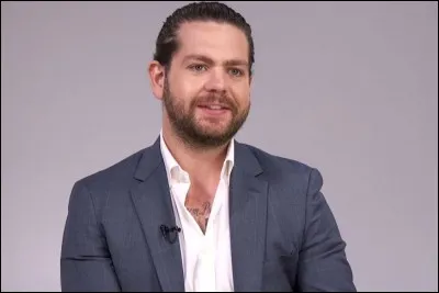 Voici un certain Jack Osbourne. D'après son nom, qui est le monstre sacré du rock, se trouvant être le père de cette personnalité ?