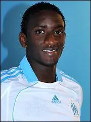 Dans quel club joue-t-il?