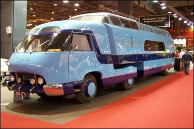 Par qui ce camion publicitaire d'exception fut réalisé ?