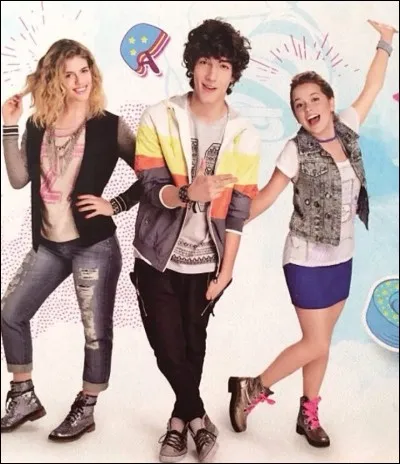 Quelle est la petite amie de Ramiro dans la saison 1 ?