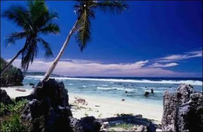 Comment s'appellent les habitants du Nauru ?