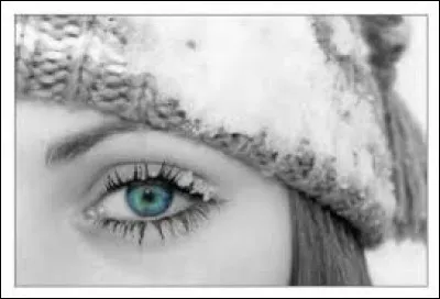 La/le regardes-tu souvent ?