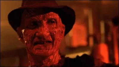 Quelle est la particularité de Freddy Krueger dans ''Les griffes de la nuit'' ?