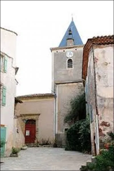 Nous flânons dans les rues de Salasc. Commune Héraultaise, elle se situe dans l'ancienne région ...