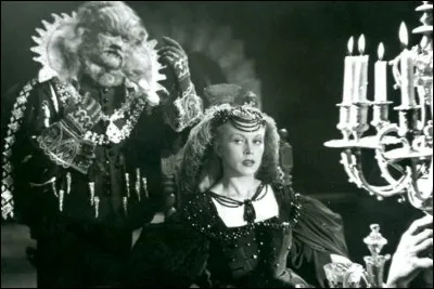 Le 29 octobre 1946 sortait, sur les écrans, un film intitulé « La belle et la bête » avec Jean Marais et Josette Day. Quel est le réalisateur de ce film ?