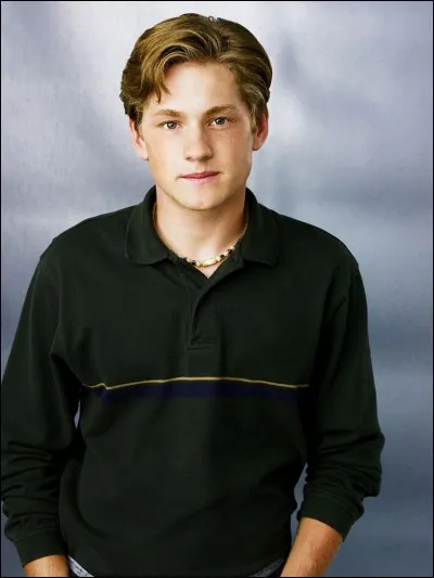 Qui est le vrai père du "fils" de la femme qui s'est suicidée ?