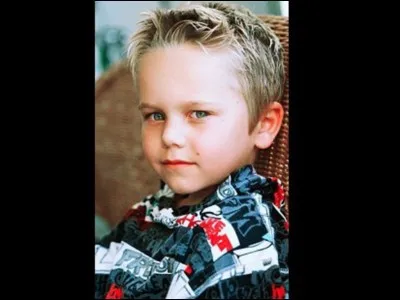 Quel est le nom complet du fils de Susan et Mike ?