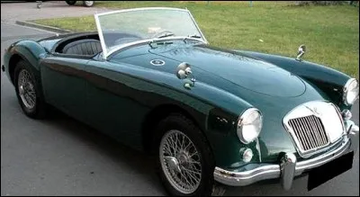 Qui fabriquait cette auto en 1957 ?