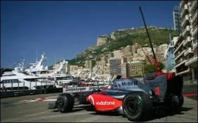 Durant quel mois se déroule le Grand Prix de Monaco de Formule 1 ?