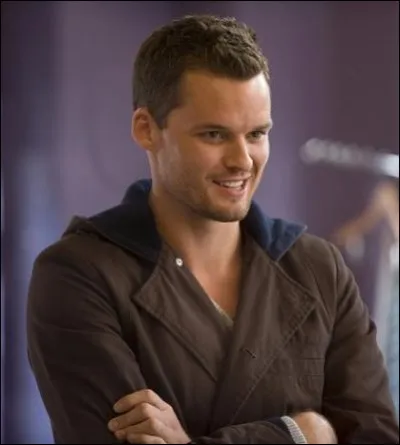 Qui est en fait Julian, qui intervient dans la création du film de Lucas ?