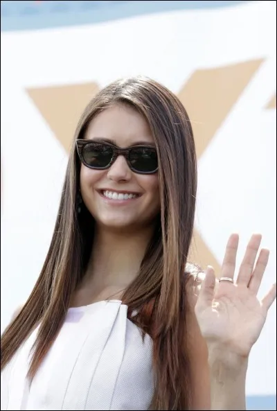 Dans le dernier épisode de la saison 4, qui avale finalement le remède ?