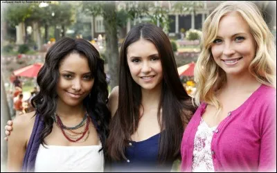 Comment s'appellent ses deux meilleures amies ? (dans la série)