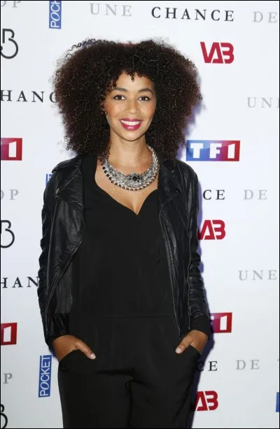 Quel âge a-t-elle ?