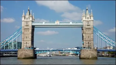 Comment s'appelle le pont de Londres ?