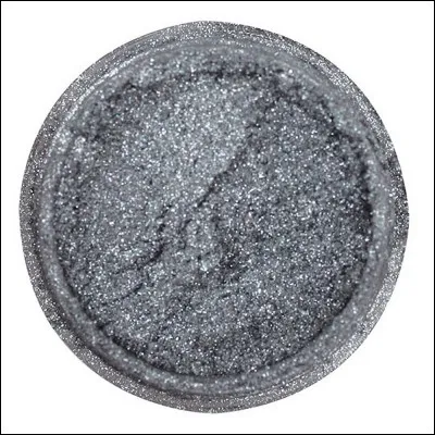 Comment dit-on "argent&eacute;" en anglais ?