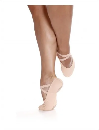 Comment s'appellent les premiers chaussons de danse, ceux que les petites portent ?