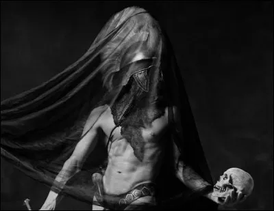 Redoutable prince du royaume des morts : qui suis-je ?