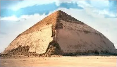 Cette pyramide est une...