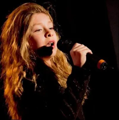 Quelle est la chanson que Gloria n'aime pas chanter ?