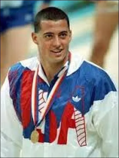 Dans les années 80 et début 90, l'Américain Matt Biondi a remporté de multiples médailles en championnats du monde et aux Jeux olympiques. Dans quelle discipline était-ce ?