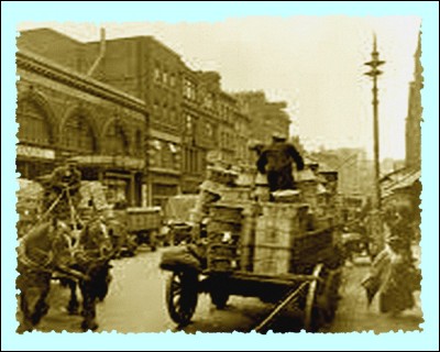 Société : De quand datent les premiers feux de signalisation routière, feux installés à Londres au coin de Bridge Street et de Palace Yard?