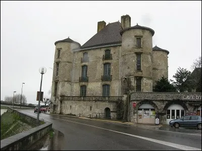 Dans quel département irez-vous si vous allez à Peyrehorade ?