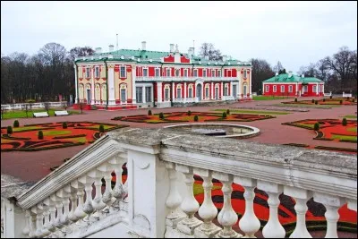 Comment s'appellent les habitants de l'Estonie ?