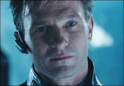 Quel est le grade de cet homme, qui travaille pour Umbrella ?