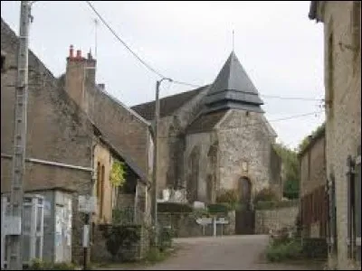Nous flânons dans les rues de Neuffontaines. Nous sommes dans la Nièvre, dans l'ancienne région ...
