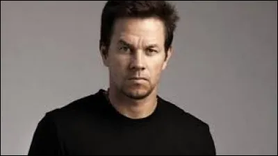 Quel est le nom de ce Mark, acteur américain vu notamment dans les films "The Fighter" et "Les Rois du désert" ?