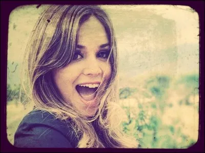 Violetta - Quel métier Lara exerce-t-elle ?